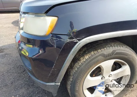 2011 Jeep Grand Cherokee Laredo z USA, uszkodzony, nr VIN 1J4RR4GG7BC701055